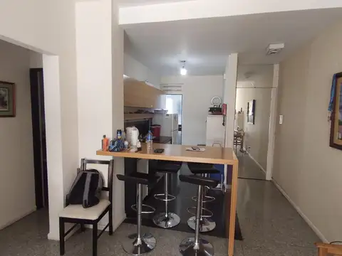 18 De Diciembre 2037 , Piso 6