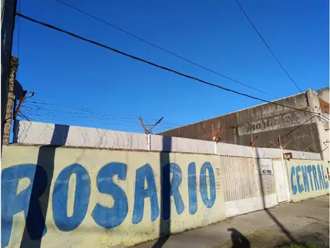 Galpon en Alquiler 17  mts Frente