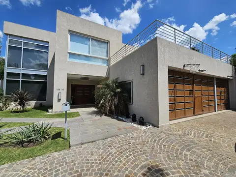 Casa en Venta de 7 dormitorios