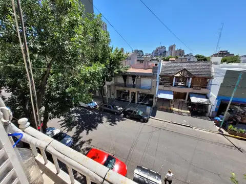 Departamento en Venta en Parque Chacabuco, USD 105.000