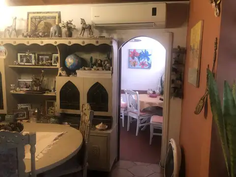 Depto Tipo Casa en Venta 35 años