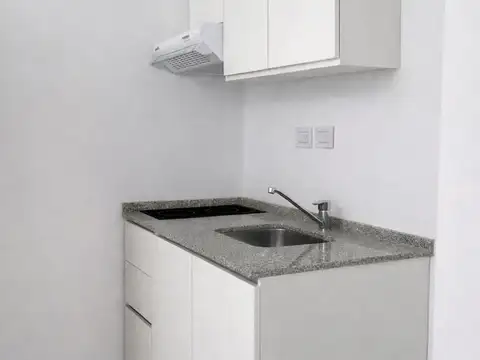 Departamento en Alquiler en Balvanera, $ 598.000