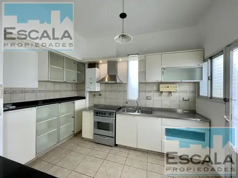 Casa en Alquiler en Belgrano, $ 500.000