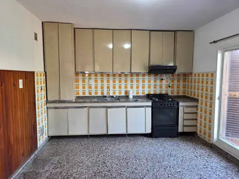 Depto Tipo Casa 3 ambientes con 1 baño