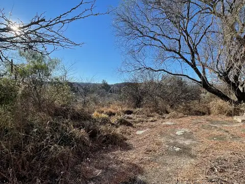 OPORTUNIDAD CASA EN TANTI NUEVO 1.600 M2 DE TERRENO