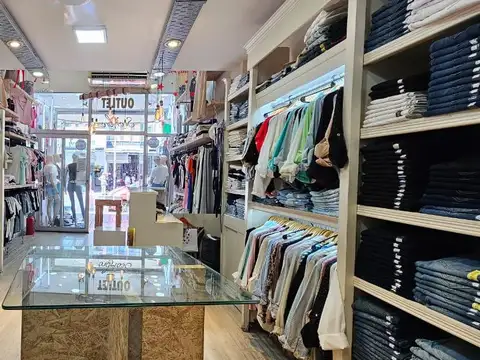 Local en Venta 40 años