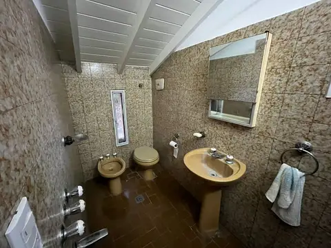 Casa en Alquiler de 4 dormitorios