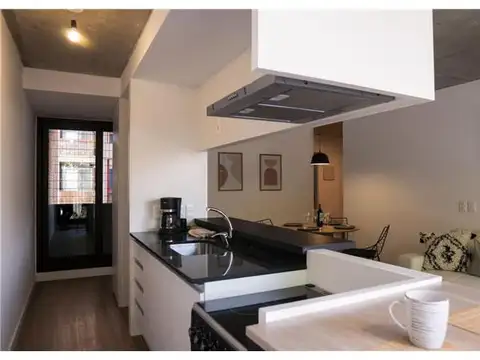 DEPARTAMENTO 3 AMBIENTES - CENTRO, MONTEVIDEO