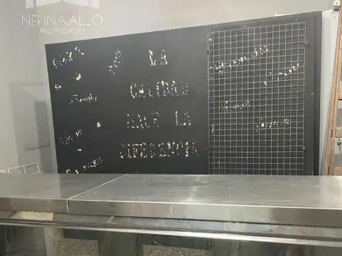 Casa 5 ambientes con 4 baños