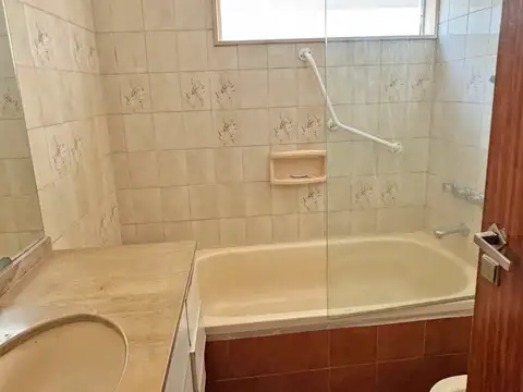 Departamento en Alquiler de 4 ambientes