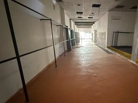 LOCALES - A LA CALLE - LOMAS DE ZAMORA - OESTE, GRAN BS. AS. SUR