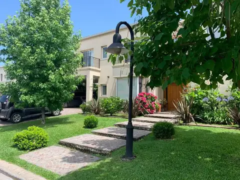 Casa - ALQUILER_TEMPORAL - Argentina, San Miguel - Gustavo Flaubert 1300