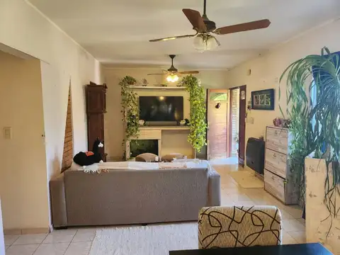 VENTA EXCLUSIVA CASA DE CATEGORIA MERLOSAN LUIS