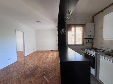 Departamento en Alquiler en Villa Ortuzar, $ 800.000