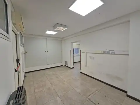 VENTA OFICINA EN FLORIDA OESTE