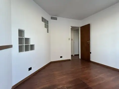 Oficina en alquiler centro tribunales edificio de oficinas amplias oportunidad