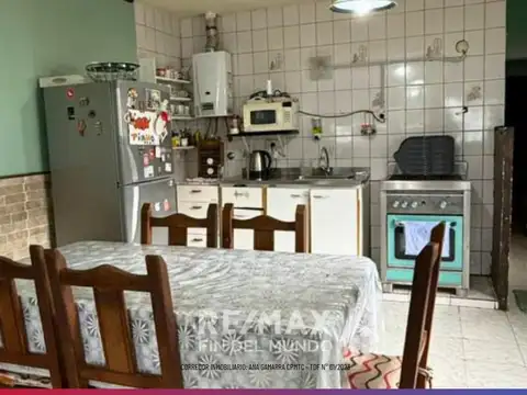 Casa 6 ambientes con 3 baños