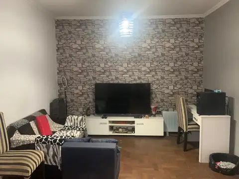 Casa en Venta en Berazategui, USD 120.000