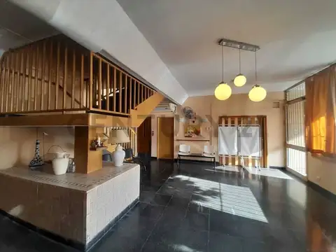 Edificio Residencia geriátrica en venta Santos Lugares