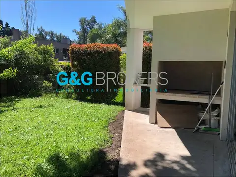 CASA EN VENTA RINCON DE LELOIR