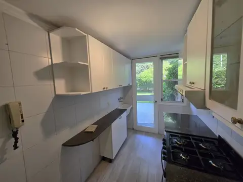 Departamento en Alquiler con 2 cocheras