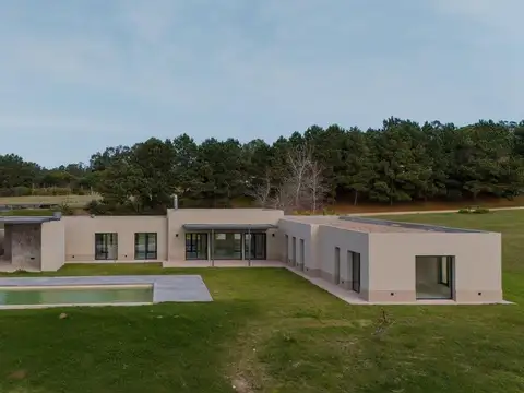 Casa venta 3 dormitorios Punta del Este barrio