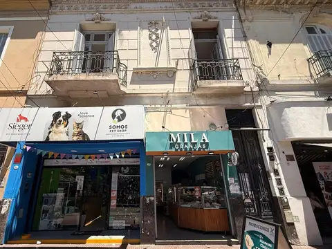 Local en Alquiler - Primer Piso