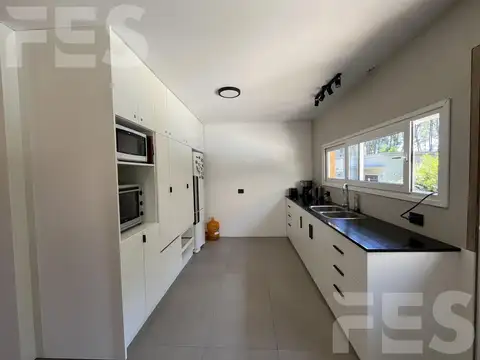 Casa en Alquiler Temporal al Oeste