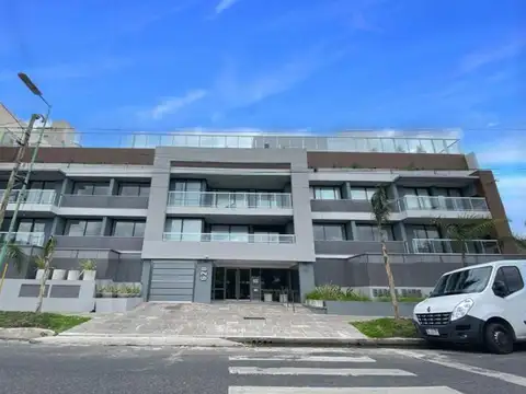 COCHERAS/GARAJES - LOMAS DE ZAMORA - OESTE, GRAN BS. AS. SUR