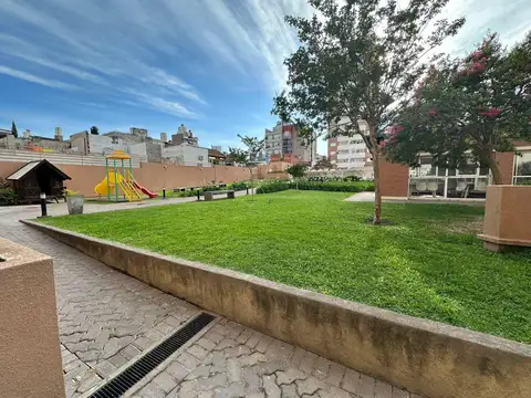 Departamento 5 ambientes con 2 baños