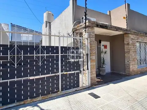 CASA EN ALQUILER 3 AMB. V. BALLESTER