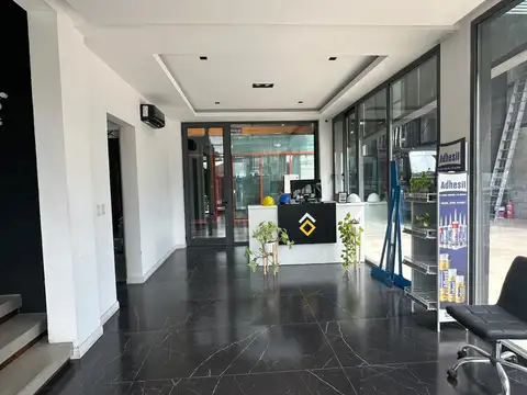 Galpon en Alquiler en Malvinas Argentinas, USD 10.000