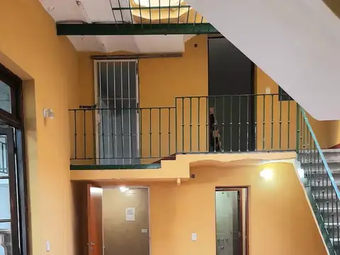 Local en Alquiler 100 años