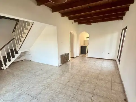 Casa en Acebal - alpina - 4 dormitorios patio oportunidad