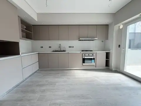 Departamento en Venta con 2 cocheras