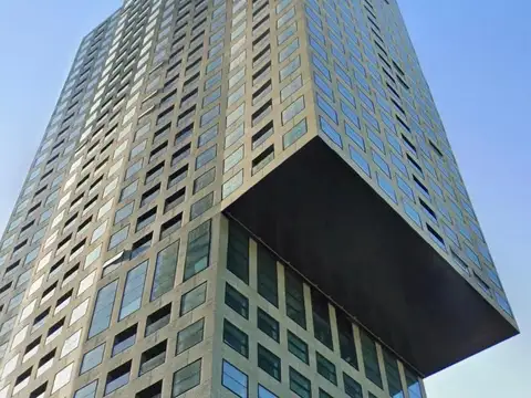 Avenida Ingeniero Huergo e/ Avenida San Juan y Humberto 1°