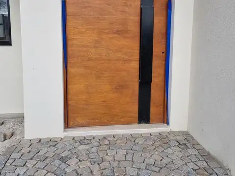 Casa en Venta 1 año