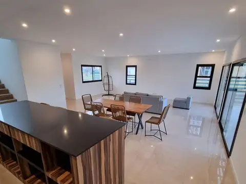 Casa  en Venta en Puertos, Escobar, G.B.A. Zona Norte