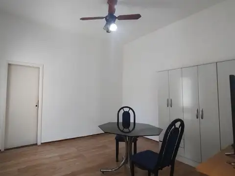 Depto Tipo Casa en Venta al Este