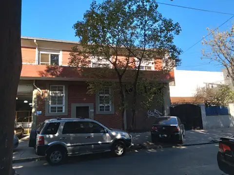 Castelli 400, Piso PA.