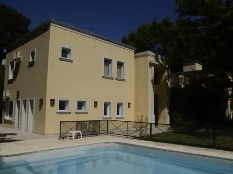 Casa en Venta de 5 dormitorios