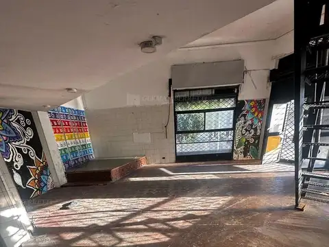 Local en Alquiler en Lanus Este, $ 900.000