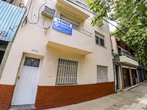 SEMIPISO EXTERNO DE ESCALERA CON BALCÓN