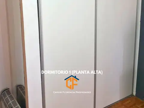 Depto Tipo Casa 4 ambientes con 2 baños