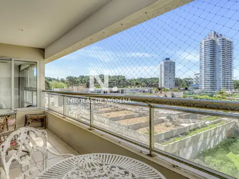 Departamento en Venta de 4 ambientes