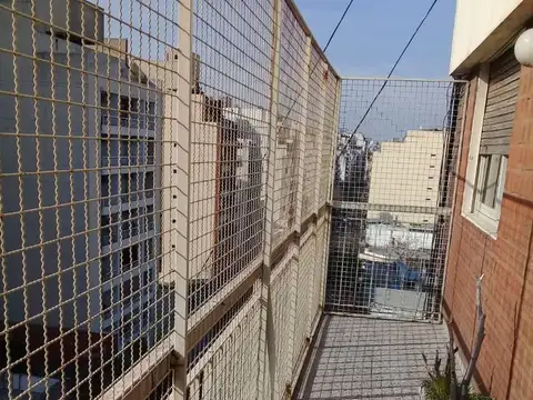 Departamento 3 Ambientes al Frente con Balcón en Almagro