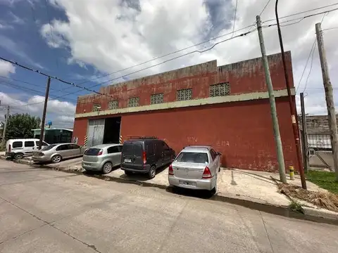 Galpón en  venta en G. de Laferrere