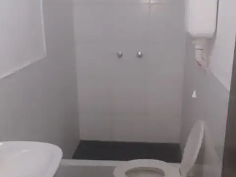 Casa en Venta en Maquinista F Savio, USD 70.000