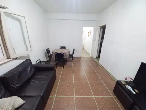 Depto Tipo Casa en Venta en Villa Lynch, USD 64.000