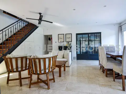 Casa 5 ambientes con 1 baño